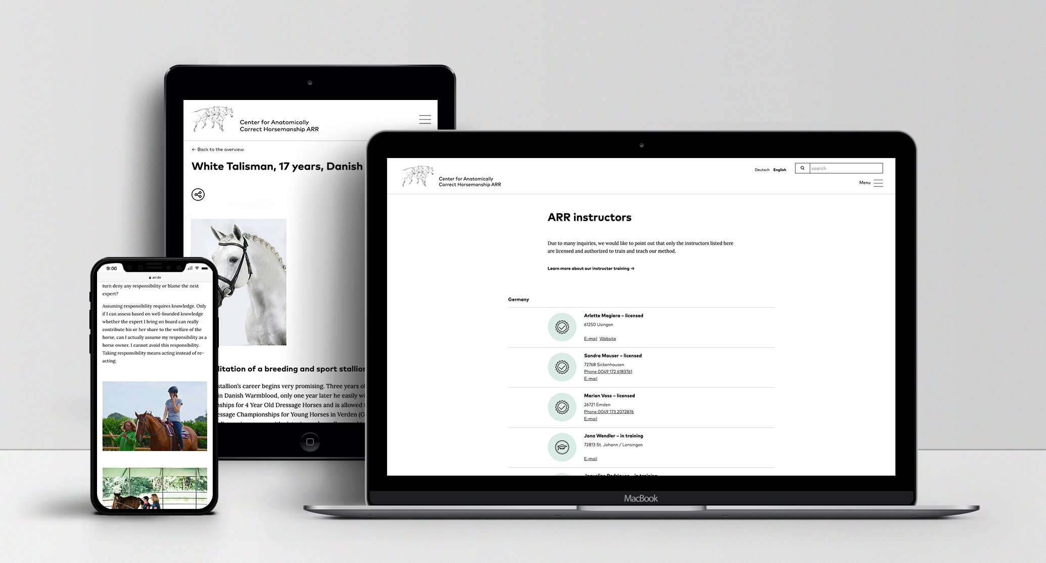 Responsive Website des Zentrums für Anatomisch korrektes Reiten auf verschiedenen Geräten.