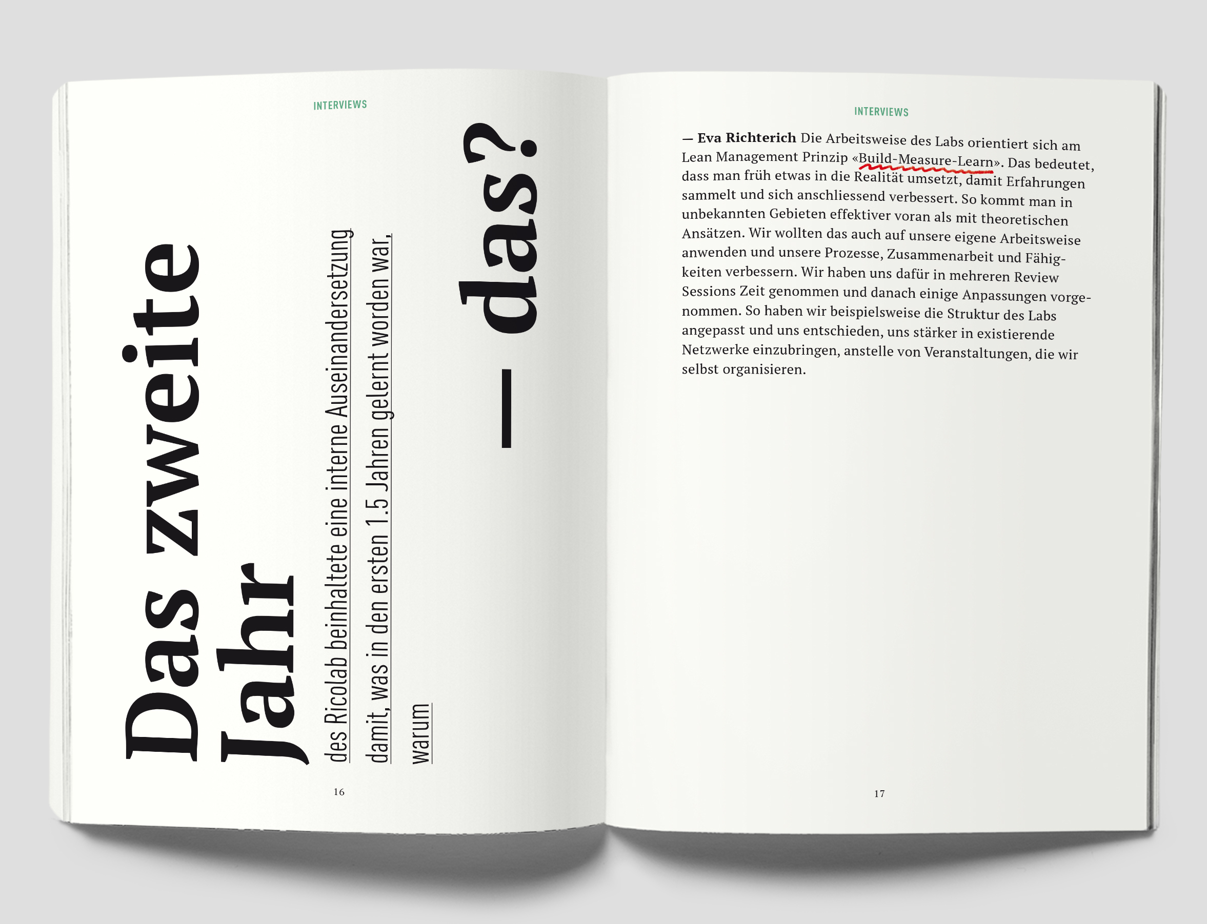 Doppelseite eines Magazins mit Titel "Das zweite Jahr" und Interviewtext über das Ricolab.