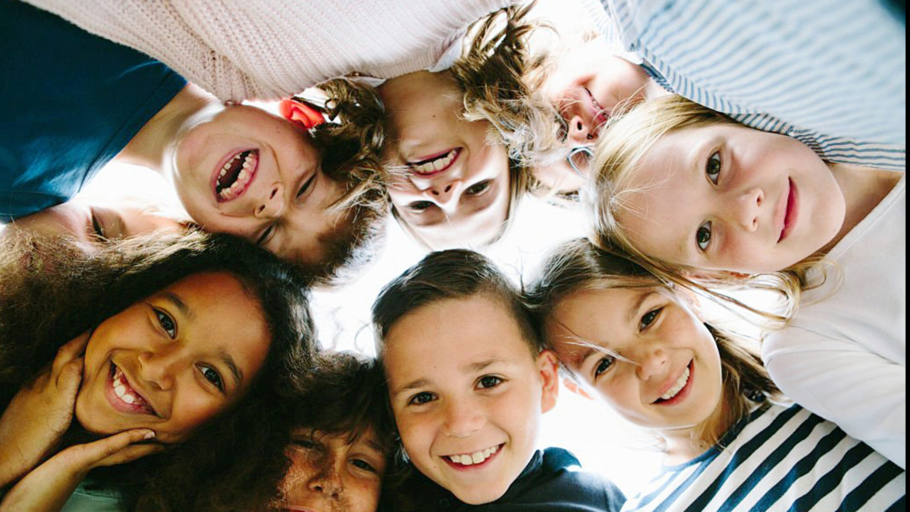 Pro Juventute Key Visual Hero lachende Kinder